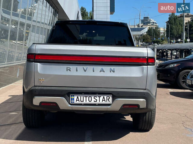 Сірий Rivian R1T, об'ємом двигуна 0 л та пробігом 20 тис. км за 57699 $, фото 6 на Automoto.ua