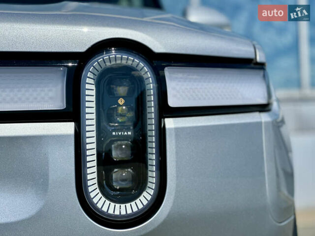 Серый Rivian R1T, объемом двигателя 0 л и пробегом 9 тыс. км за 49990 $, фото 6 на Automoto.ua