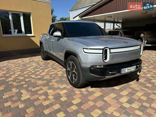 Сірий Rivian R1T, об'ємом двигуна 0 л та пробігом 64 тис. км за 43500 $, фото 17 на Automoto.ua