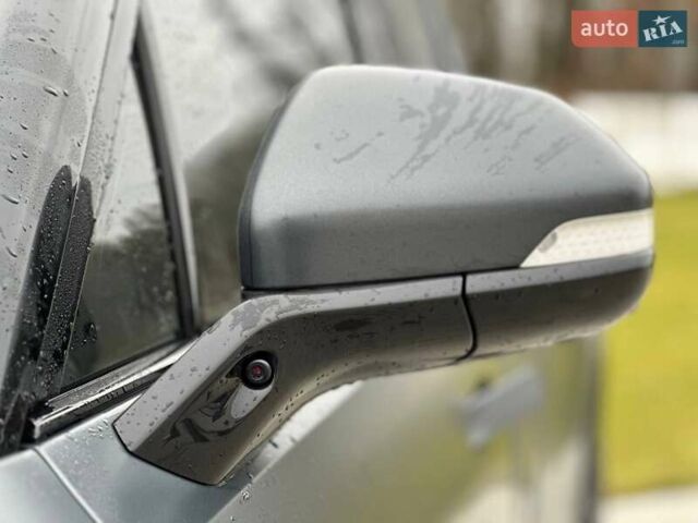 Сірий Rivian R1T, об'ємом двигуна 0 л та пробігом 43 тис. км за 41000 $, фото 33 на Automoto.ua