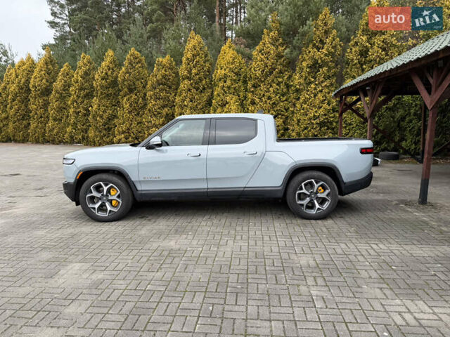 Сірий Rivian R1T, об'ємом двигуна 0 л та пробігом 56 тис. км за 42850 $, фото 3 на Automoto.ua