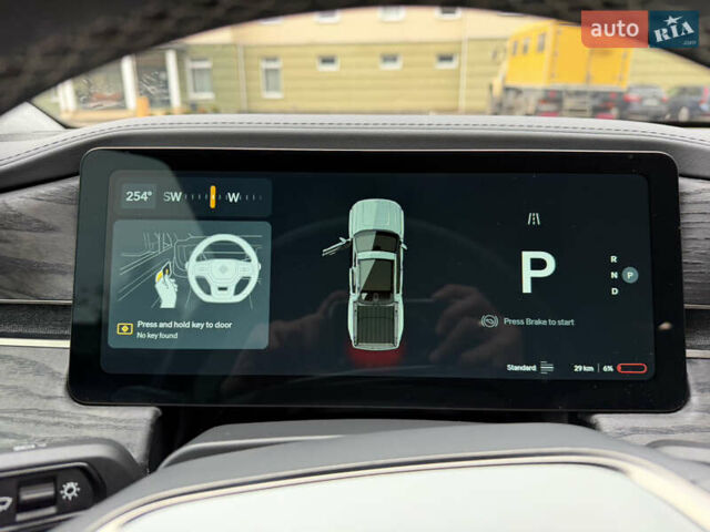 Сірий Rivian R1T, об'ємом двигуна 0 л та пробігом 56 тис. км за 42850 $, фото 29 на Automoto.ua