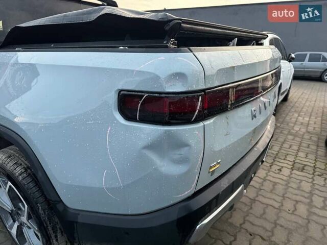 Сірий Rivian R1T, об'ємом двигуна 0 л та пробігом 62 тис. км за 32500 $, фото 9 на Automoto.ua