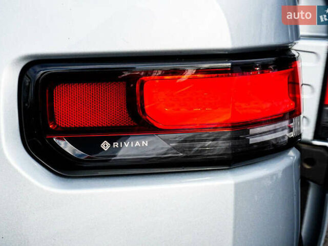 Серый Rivian R1T, объемом двигателя 0 л и пробегом 44 тыс. км за 49999 $, фото 55 на Automoto.ua