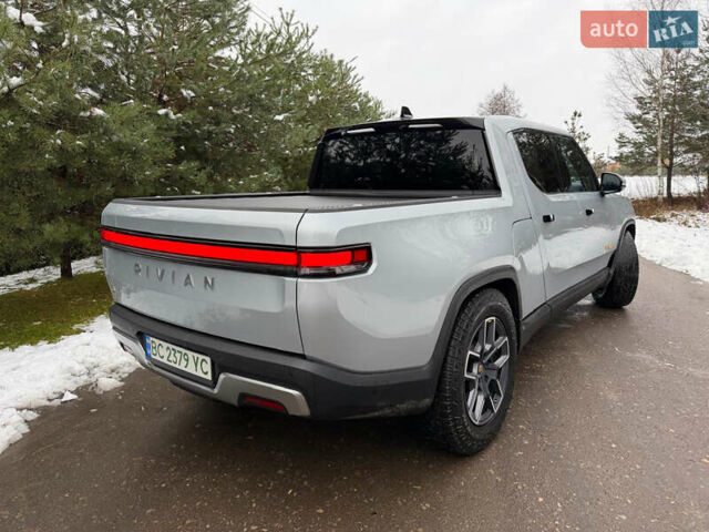 Сірий Rivian R1T, об'ємом двигуна 0 л та пробігом 63 тис. км за 43500 $, фото 27 на Automoto.ua