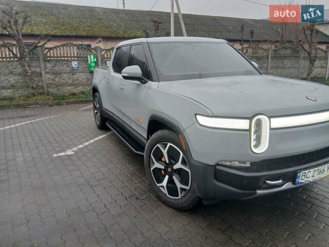 Сірий Rivian R1T, об'ємом двигуна 0 л та пробігом 49 тис. км за 43500 $, фото 5 на Automoto.ua