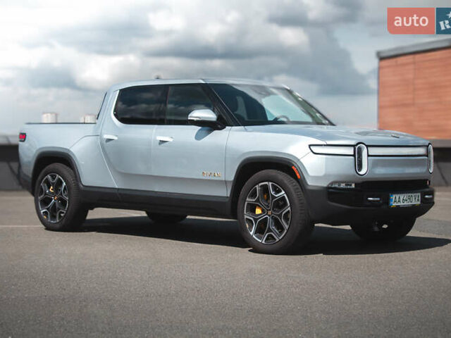 Серый Rivian R1T, объемом двигателя 0 л и пробегом 29 тыс. км за 46000 $, фото 1 на Automoto.ua