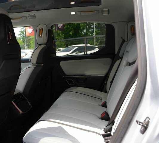 Серый Rivian R1T, объемом двигателя 0 л и пробегом 43 тыс. км за 47500 $, фото 23 на Automoto.ua