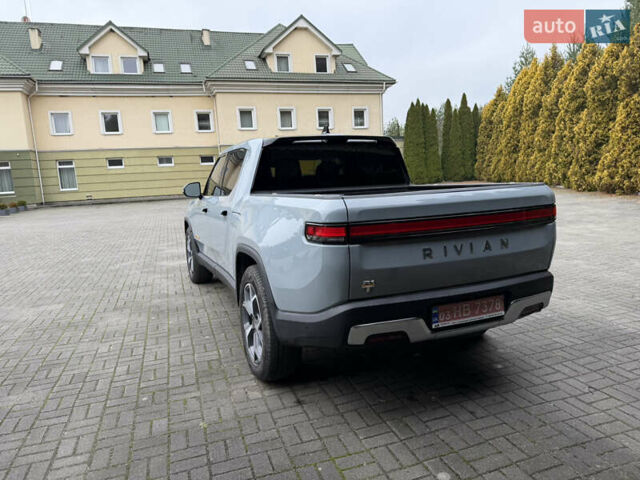 Сірий Rivian R1T, об'ємом двигуна 0 л та пробігом 56 тис. км за 42850 $, фото 5 на Automoto.ua