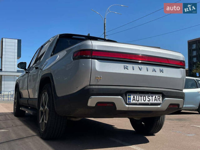Сірий Rivian R1T, об'ємом двигуна 0 л та пробігом 20 тис. км за 57699 $, фото 5 на Automoto.ua