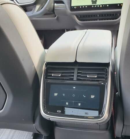 Серый Rivian R1T, объемом двигателя 0 л и пробегом 7 тыс. км за 54950 $, фото 46 на Automoto.ua