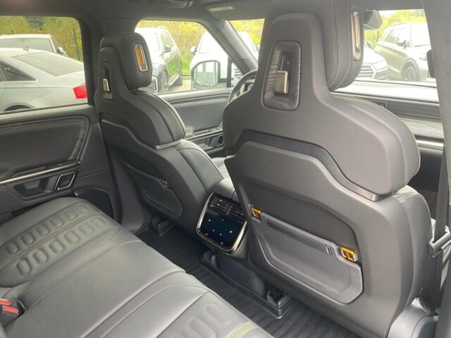 Серый Rivian R1T, объемом двигателя 100 л и пробегом 30 тыс. км за 65000 $, фото 16 на Automoto.ua