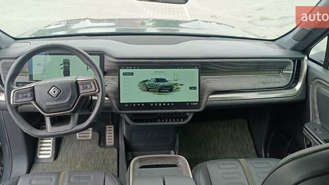 Сірий Rivian R1T, об'ємом двигуна 0 л та пробігом 50 тис. км за 45000 $, фото 18 на Automoto.ua