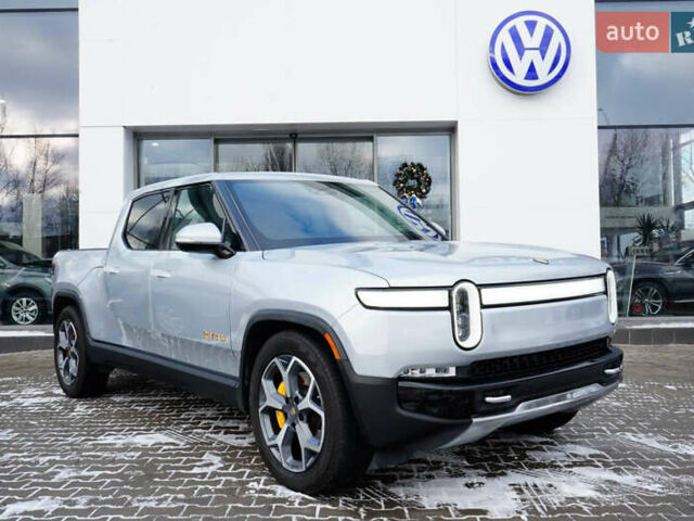 Серый Rivian R1T, объемом двигателя 0 л и пробегом 44 тыс. км за 49999 $, фото 1 на Automoto.ua