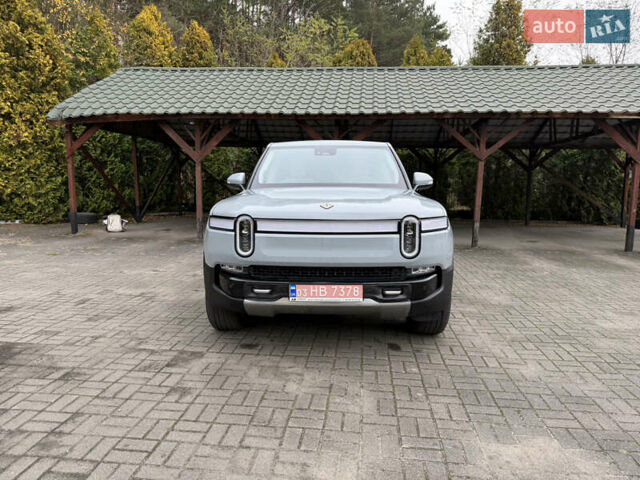 Сірий Rivian R1T, об'ємом двигуна 0 л та пробігом 56 тис. км за 42850 $, фото 11 на Automoto.ua