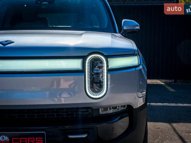 Серый Rivian R1T, объемом двигателя 0 л и пробегом 6 тыс. км за 44900 $, фото 11 на Automoto.ua