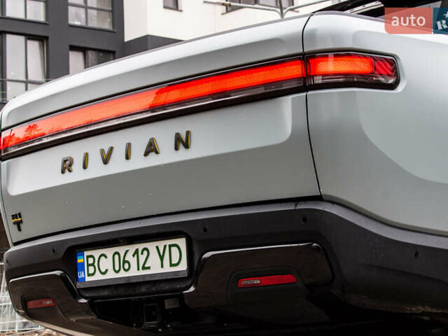 Сірий Rivian R1T, об'ємом двигуна 0 л та пробігом 20 тис. км за 52000 $, фото 40 на Automoto.ua