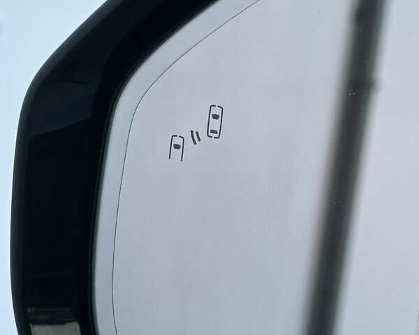 Серый Rivian R1T, объемом двигателя 0 л и пробегом 29 тыс. км за 51500 $, фото 19 на Automoto.ua