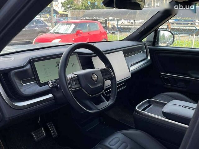 Серый Rivian R1T, объемом двигателя 0 л и пробегом 25 тыс. км за 67600 $, фото 8 на Automoto.ua