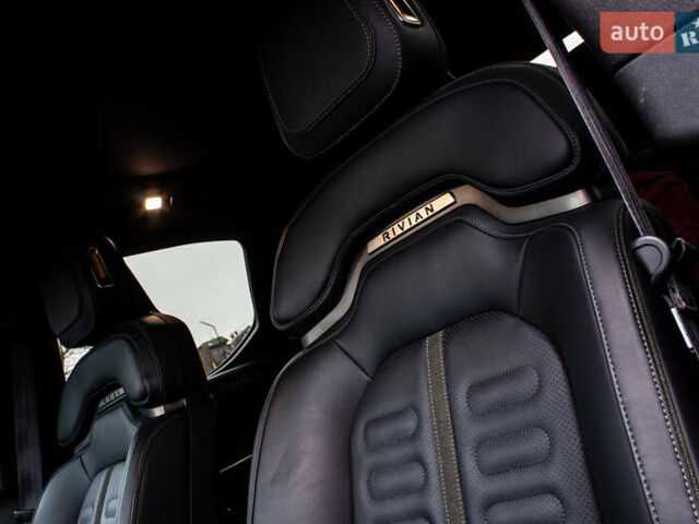 Сірий Rivian R1T, об'ємом двигуна 0 л та пробігом 20 тис. км за 52000 $, фото 73 на Automoto.ua