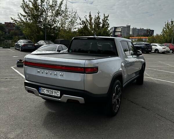 Серый Rivian R1T, объемом двигателя 0 л и пробегом 20 тыс. км за 50000 $, фото 10 на Automoto.ua