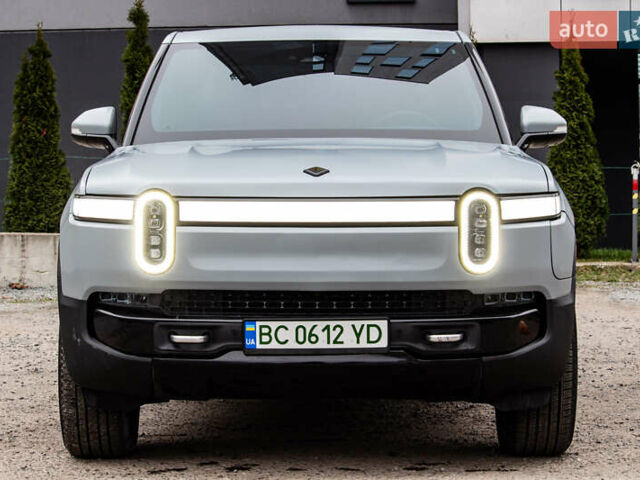 Сірий Rivian R1T, об'ємом двигуна 0 л та пробігом 20 тис. км за 52000 $, фото 1 на Automoto.ua