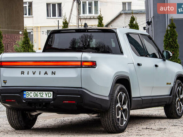 Сірий Rivian R1T, об'ємом двигуна 0 л та пробігом 20 тис. км за 52000 $, фото 6 на Automoto.ua