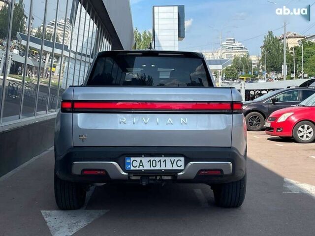 Серый Rivian R1T, объемом двигателя 0 л и пробегом 25 тыс. км за 67600 $, фото 5 на Automoto.ua