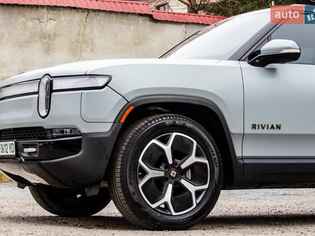 Сірий Rivian R1T, об'ємом двигуна 0 л та пробігом 20 тис. км за 52000 $, фото 34 на Automoto.ua