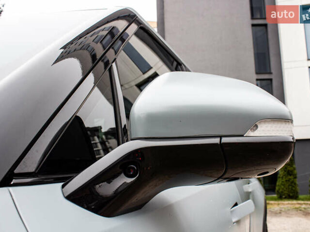 Сірий Rivian R1T, об'ємом двигуна 0 л та пробігом 20 тис. км за 52000 $, фото 12 на Automoto.ua