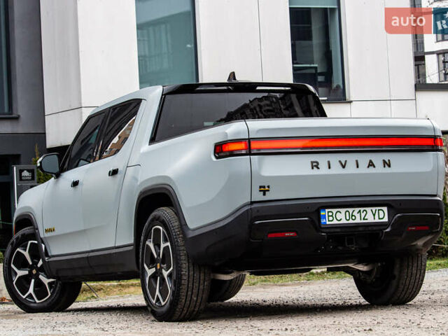 Сірий Rivian R1T, об'ємом двигуна 0 л та пробігом 20 тис. км за 52000 $, фото 8 на Automoto.ua