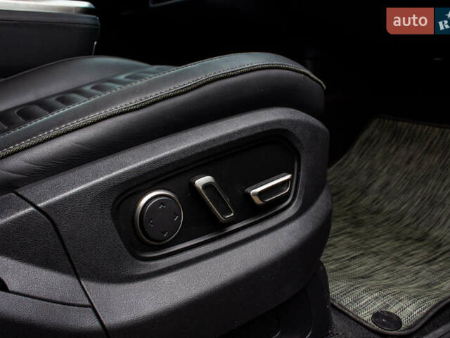 Сірий Rivian R1T, об'ємом двигуна 0 л та пробігом 20 тис. км за 52000 $, фото 58 на Automoto.ua