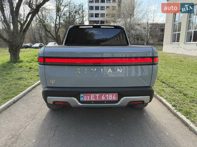 Сірий Rivian R1T, об'ємом двигуна 0 л та пробігом 65 тис. км за 41900 $, фото 7 на Automoto.ua
