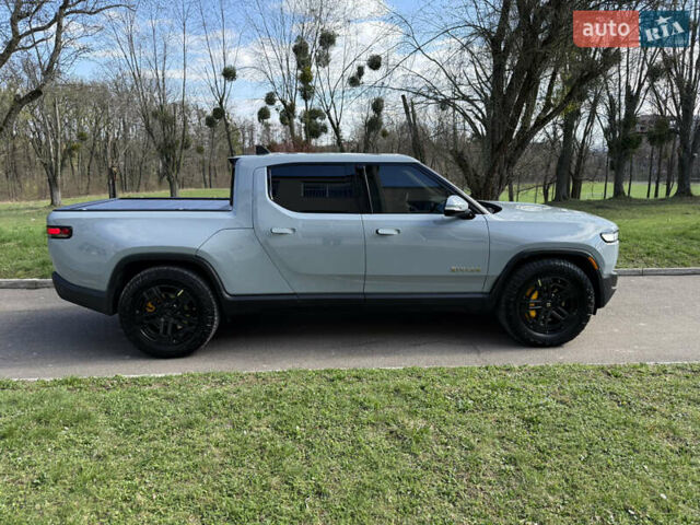 Сірий Rivian R1T, об'ємом двигуна 0 л та пробігом 65 тис. км за 41900 $, фото 9 на Automoto.ua