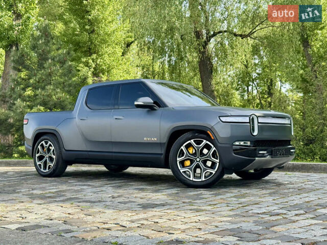 Серый Rivian R1T, объемом двигателя 0 л и пробегом 50 тыс. км за 49999 $, фото 17 на Automoto.ua