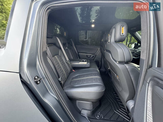 Серый Rivian R1T, объемом двигателя 0 л и пробегом 50 тыс. км за 49999 $, фото 27 на Automoto.ua