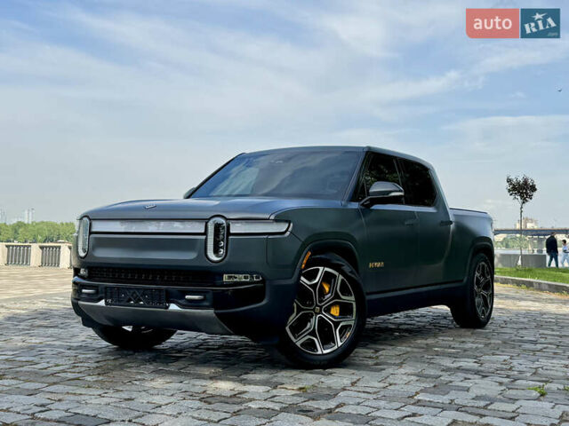 Серый Rivian R1T, объемом двигателя 0 л и пробегом 50 тыс. км за 49999 $, фото 12 на Automoto.ua