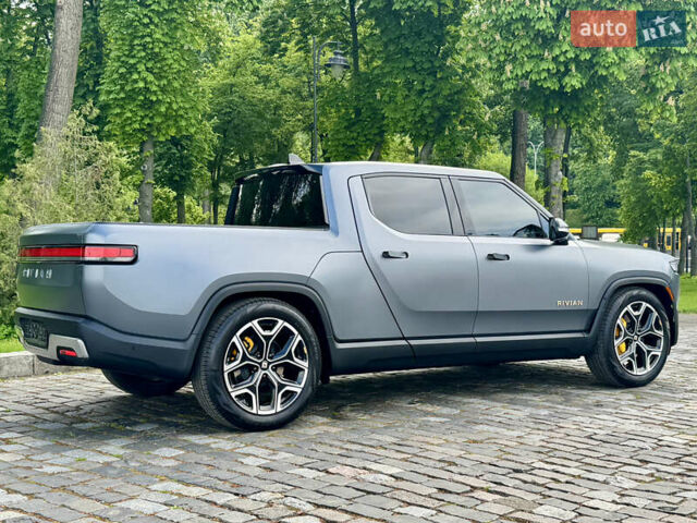 Серый Rivian R1T, объемом двигателя 0 л и пробегом 50 тыс. км за 49999 $, фото 8 на Automoto.ua