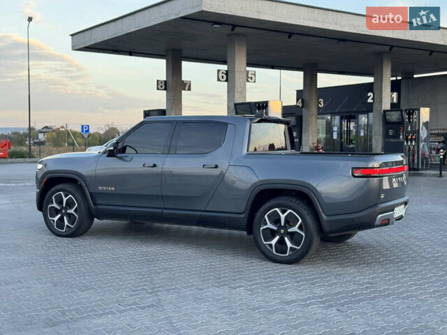 Rivian R1T 2023 у Ужгороді на Automoto.ua Сірий Rivian R1T, об'ємом двигуна 0 л та пробігом 34 тис. км за 46900 $, фото 3 на Automoto.ua