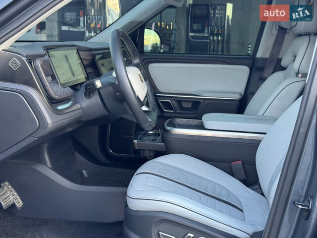 Rivian R1T 2023 у Ужгороді на Automoto.ua Сірий Rivian R1T, об'ємом двигуна 0 л та пробігом 34 тис. км за 46900 $, фото 30 на Automoto.ua