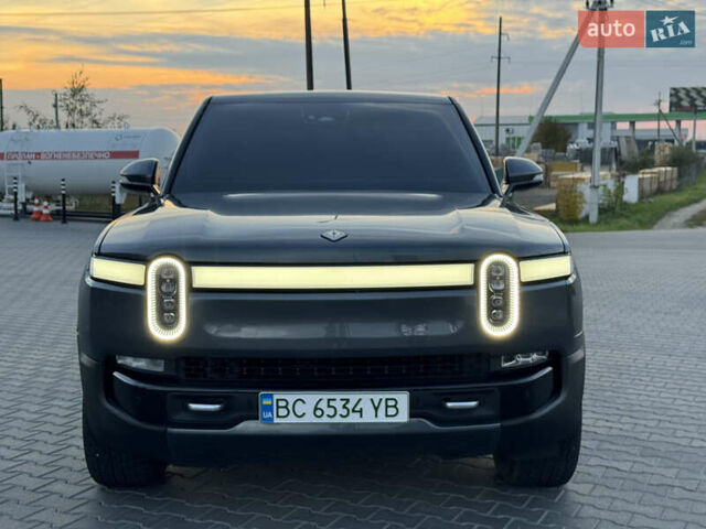 Rivian R1T 2023 у Ужгороді на Automoto.ua Сірий Rivian R1T, об'ємом двигуна 0 л та пробігом 34 тис. км за 46900 $, фото 12 на Automoto.ua