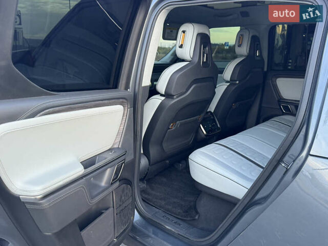 Rivian R1T 2023 у Ужгороді на Automoto.ua Сірий Rivian R1T, об'ємом двигуна 0 л та пробігом 34 тис. км за 46900 $, фото 17 на Automoto.ua