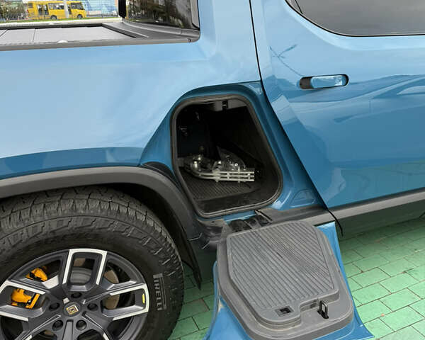 Синий Rivian R1T, объемом двигателя 0 л и пробегом 23 тыс. км за 42500 $, фото 9 на Automoto.ua