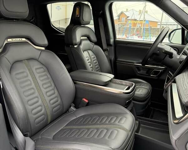 Синий Rivian R1T, объемом двигателя 0 л и пробегом 58 тыс. км за 42000 $, фото 40 на Automoto.ua