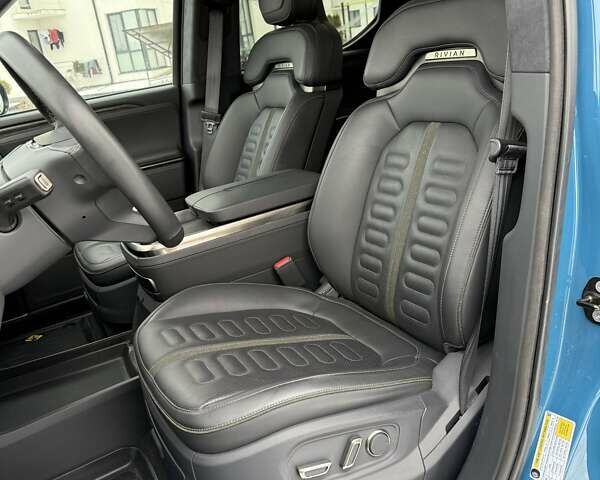 Синий Rivian R1T, объемом двигателя 0 л и пробегом 58 тыс. км за 42000 $, фото 52 на Automoto.ua