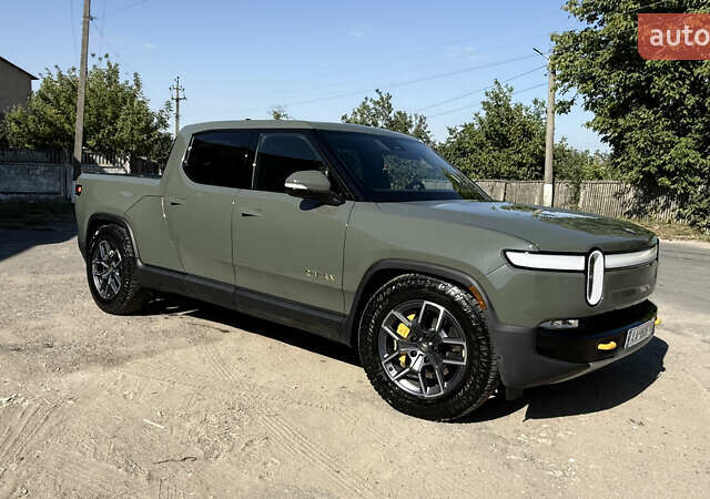 Зелений Rivian R1T, об'ємом двигуна 0 л та пробігом 30 тис. км за 57000 $, фото 5 на Automoto.ua
