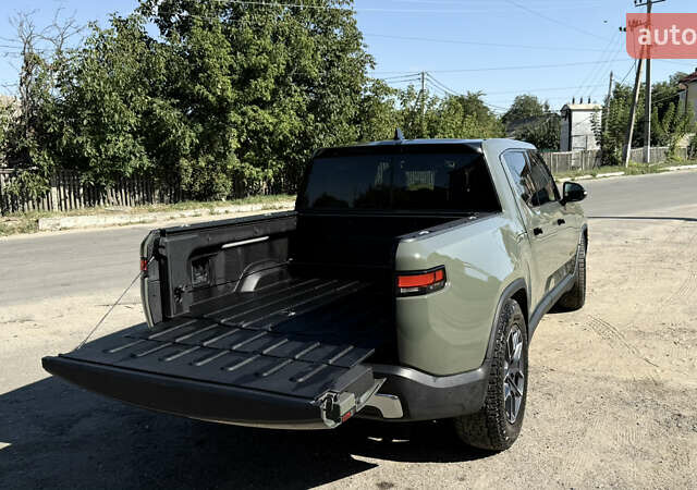 Зелений Rivian R1T, об'ємом двигуна 0 л та пробігом 30 тис. км за 57000 $, фото 21 на Automoto.ua