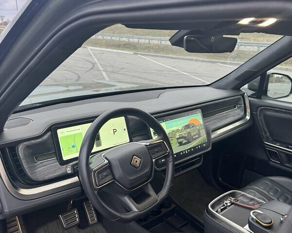 Зелений Rivian R1T, об'ємом двигуна 0 л та пробігом 38 тис. км за 51000 $, фото 27 на Automoto.ua