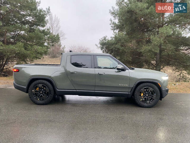 Зелений Rivian R1T, об'ємом двигуна 0 л та пробігом 38 тис. км за 59000 $, фото 6 на Automoto.ua