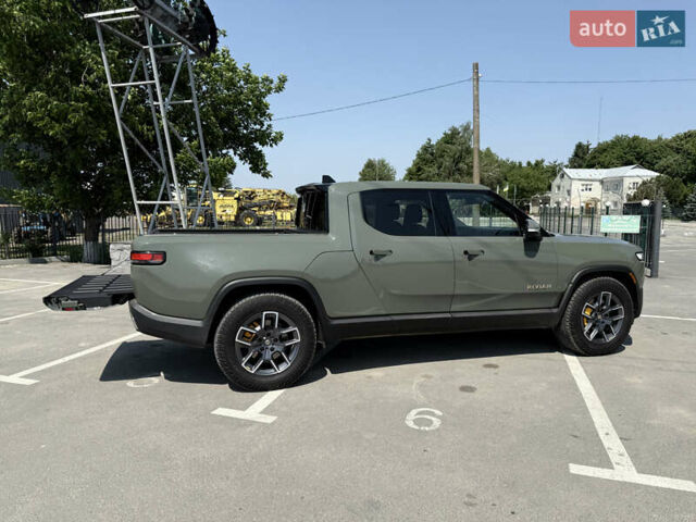 Зелений Rivian R1T, об'ємом двигуна 0 л та пробігом 28 тис. км за 54000 $, фото 12 на Automoto.ua